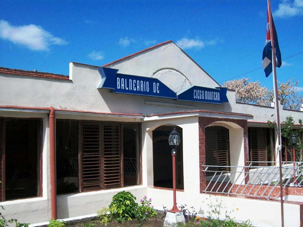 Vista de la instalación principal del balneario cienfueguero. Fotos: Melissa Cordero.