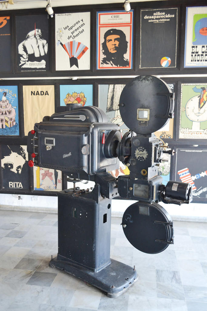 : Durante 55 años la Cinemateca ha atesorado el patrimonio fílmico de Cuba │fotos: Eddy Martin