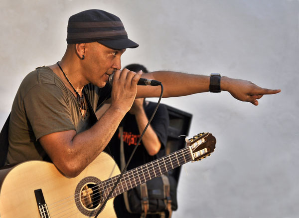 EL trovador Luis Alberto Barbería tendrá a su cargo el concierto inaugural. Foto: Kaloian Santos Cabrera