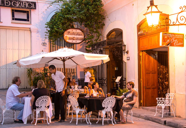 Continúa el avance del sector no estatal en las modalidades turísticas a lo largo y ancho de la isla, según informó Manuel Marrero Cruz, titular del MINTUR.