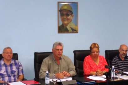 Llama Díaz-Canel a formar una cultura comunicacional