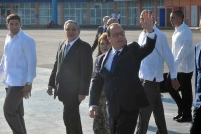 Satisfecho Raúl con resultados de visita de Hollande