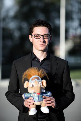 Fabiano Caruana “tumbó” tres reyes.