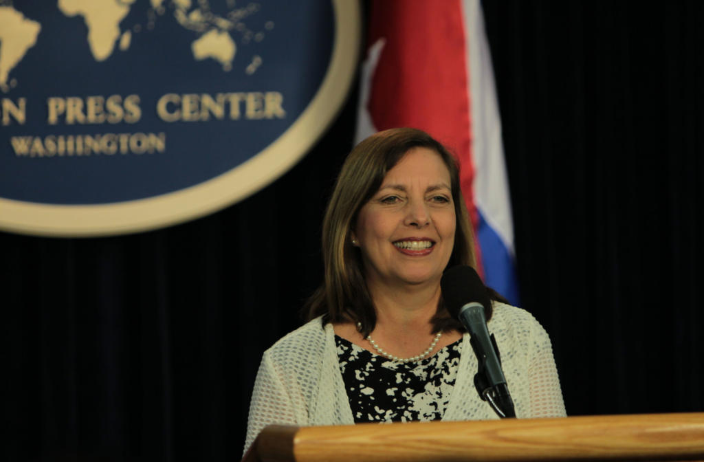 Josefina Vidal en conferencia de prensa en Washington. Foto: Ismael Francisco / Cubadebate