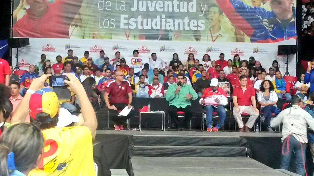 jovenes y maduro