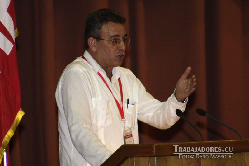 El ministro de Agricultura informó la solución a 22 problemas planteados por los campesinos desde el inicio del proceso en la base hasta las sesiones finales del XI Congreso de la ANAP.
