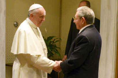 Conversan Raúl y el Papa Francisco en histórico encuentro (+ Fotos)