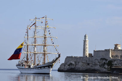 Llega a La Habana buque escuela, Simón Bolívar (+ fotos)