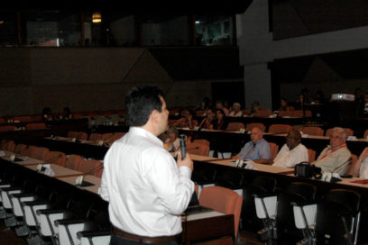 Desarrollar científicamente, pero también proteger