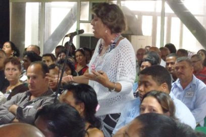 El aula pide más