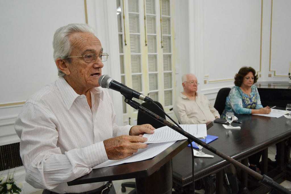 El Dr: en Ciencias Históricas Ibrahim Hidalgo Paz.  Foto: Eddy Martin Díaz.