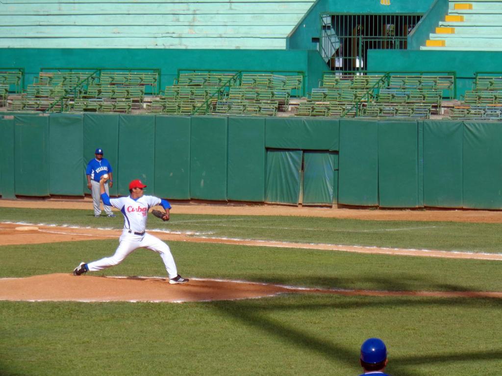 El derecho Yosvany Torres Gómez trabajó seis innings y no permitió carreras. Foto: Eduardo González Martínez