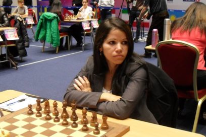 Yaniet Marrero, entre aperturas y sombras