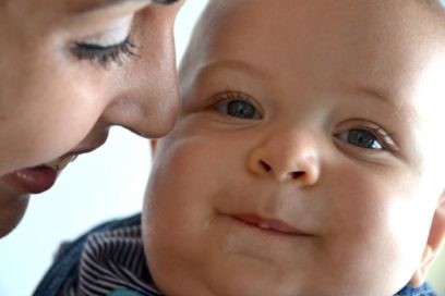 Cuba: primer país en validar eliminación de la transmisión de madre a hijo del VIH y de la sífilis