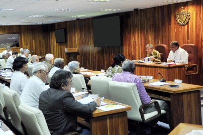Economía cubana crece en torno a lo previsto