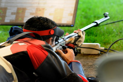 Estopiñán escribe historia con oro