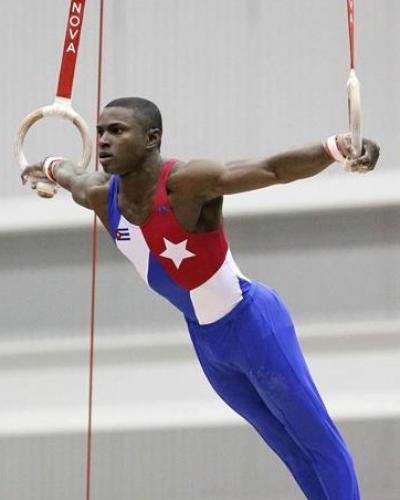 Manrique lució muy bien en la final de las anillas.