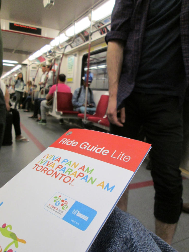 El metro ha sido el servicio de transporte más efectivo para aficionados y periodistas. Foto: Rudens Tembrás Arcia, enviado especial