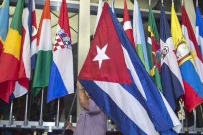 Restablecen Cuba y Estados Unidos relaciones diplomáticas con apertura de embajadas