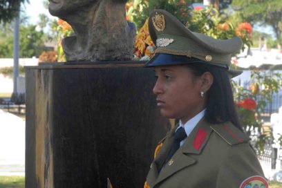 Justa veneración a Mariana Grajales Coello