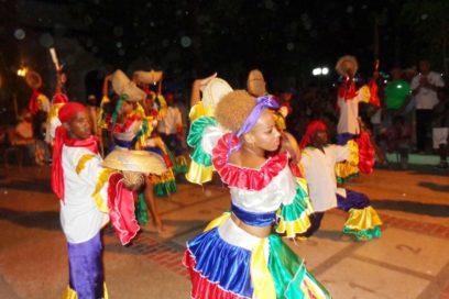 Convite veraniego con Babul