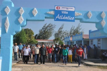 Playa Caletones renace para el verano