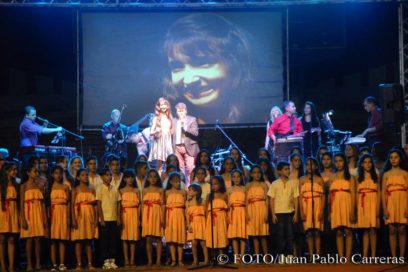 Califica Álvaro Torres como mágicos sus conciertos en Holguín