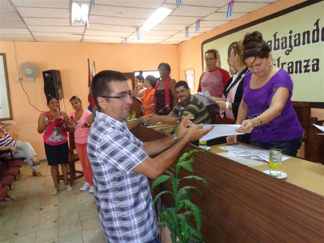 Trabajadores no estatales fueron estimulados por la CTC. Foto: Manuel Valdés Paz