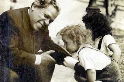 Niños amigos de Nicolás Guillén