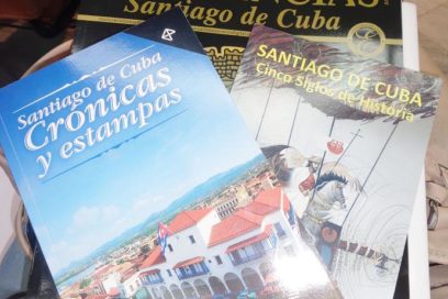 Presentan libros dedicados a los 500 años de Santiago de Cuba