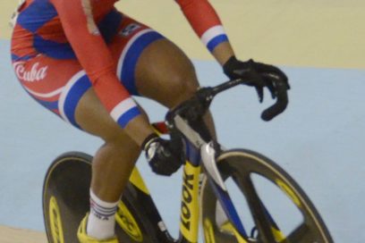 Lisandra, plata veloz en el keirin