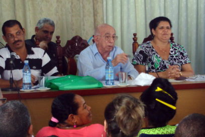 Participa Machado Ventura en activo sobre UBPC en Pinar