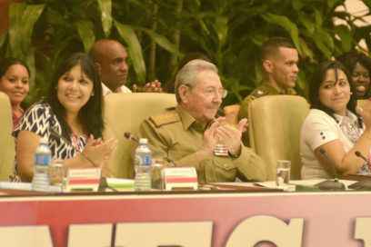 Preside Raúl X Congreso de la UJC