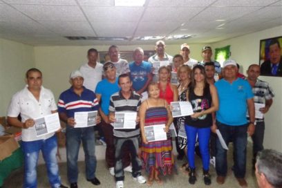 Contribuyen trabajadores del sector químico al desarrollo económico