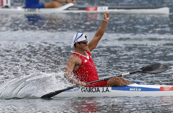 Jorge García obtuvo este lunes su segunda medalla de oro en el kayak de los Juegos Panamericanos.