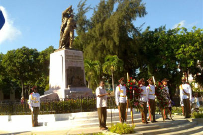 Ofrendas de Fidel y Raúl en homenaje a Mariana Grajales