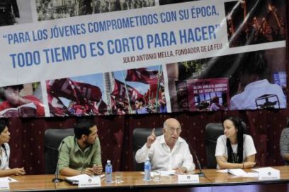 Machado Ventura asistió a la sesión plenaria del Consejo Nacional de la FEU