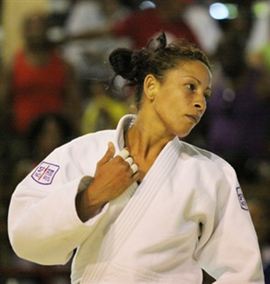 Aliuska Ojeda no pudo vencer en el primer combate de ste mundial