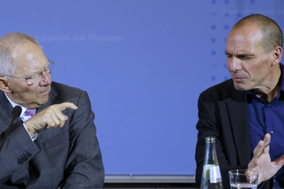 Lo ocurrido en Grecia es un golpe de estado, dice  Varoufakis