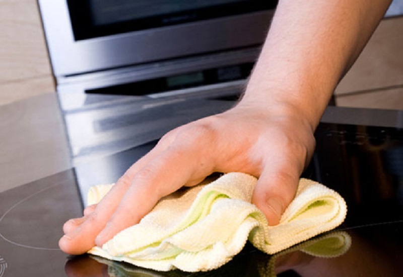 Un gramo de polvo puede contener cientos de ácaros, de ahí la necesidad de mantener la limpieza de muebles susceptibles a este. | foto: Tomada de es.wikihow.com