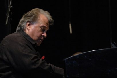 Celebra prensa estadounidense virtuosismo de Frank Fernández