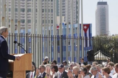 Este es el momento de acercarnos como vecinos (+ Fotos)