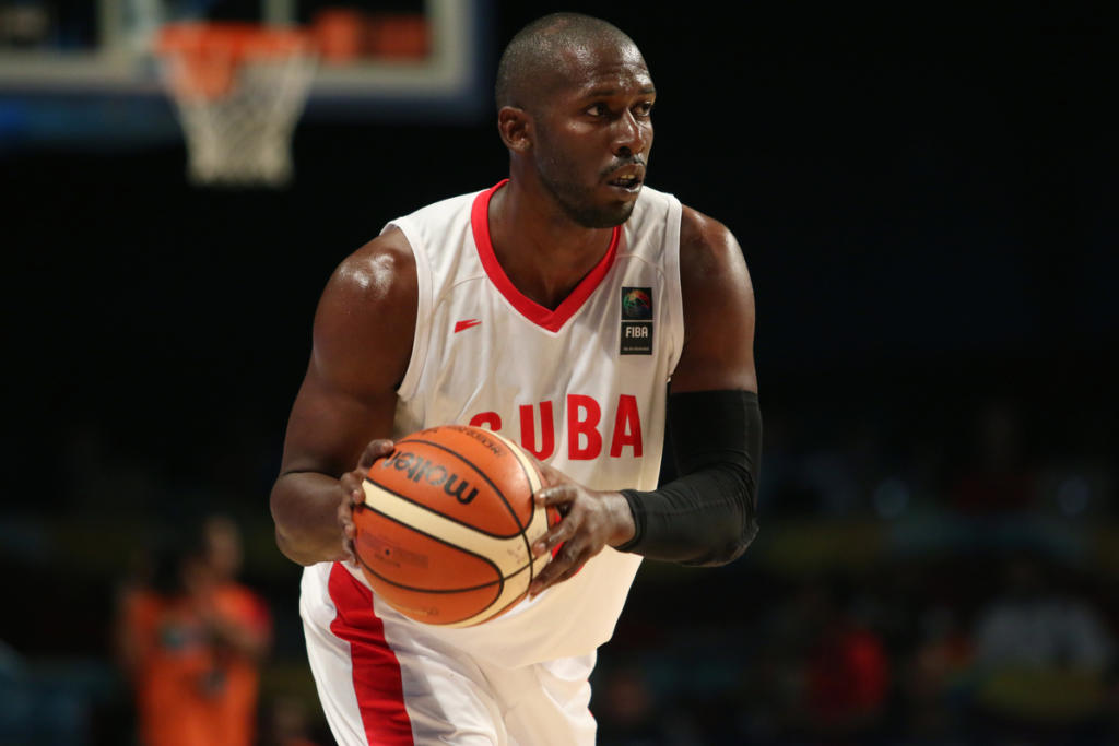 William Granda será unos de los primeros basketbolistas contratados a través del INDER. Foto: José Jiménez Tirado.