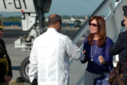 Llegó a Cuba Presidenta de Argentina