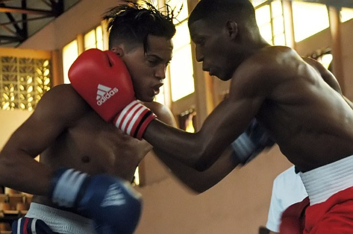 Andy Cruz derrotó a Robeysis Ramírez en la pelea esperada de esta final. Foto: César A. Rodríguez