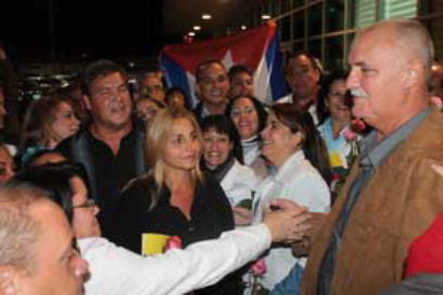 Ecuador recibe con calidez a seis héroes de Cuba