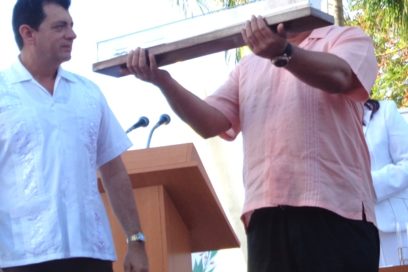 Otorgan a Los Cinco distinción Mayor General Vicente García