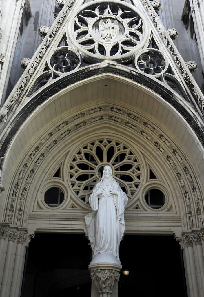 El Sagrado Corazón de Jesús del pórtico. Foto: Roberto Carlos Medina
