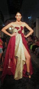 Apasionada en su labor, Raquel también es amante de las pasarelas, las cuales ella misma organiza