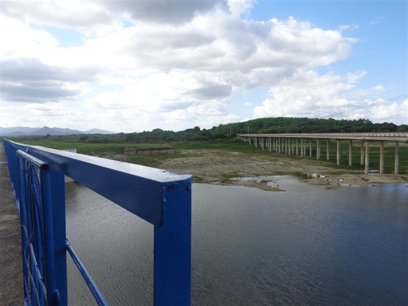 Debido a los bajos niveles de la presa Zaza repararán uno de los tramos más complicados del canal homónimo. Foto: Elisdany López Ceballos